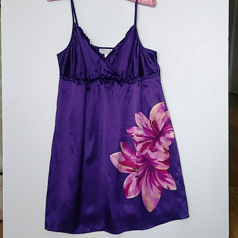 Morgan Taylor Night gown